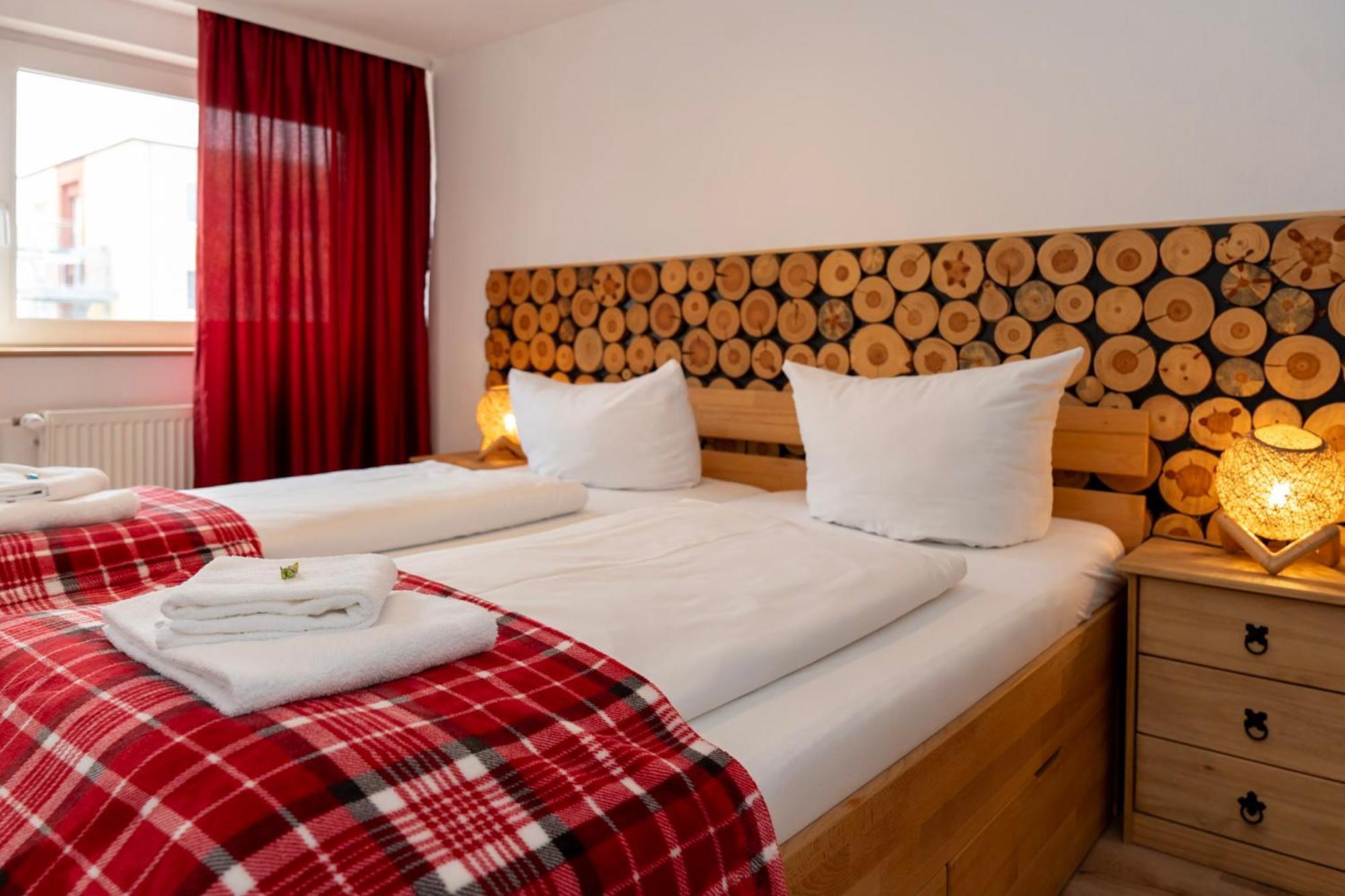 Rosewood - Apartment By Comfort Housing Falkensee Εξωτερικό φωτογραφία